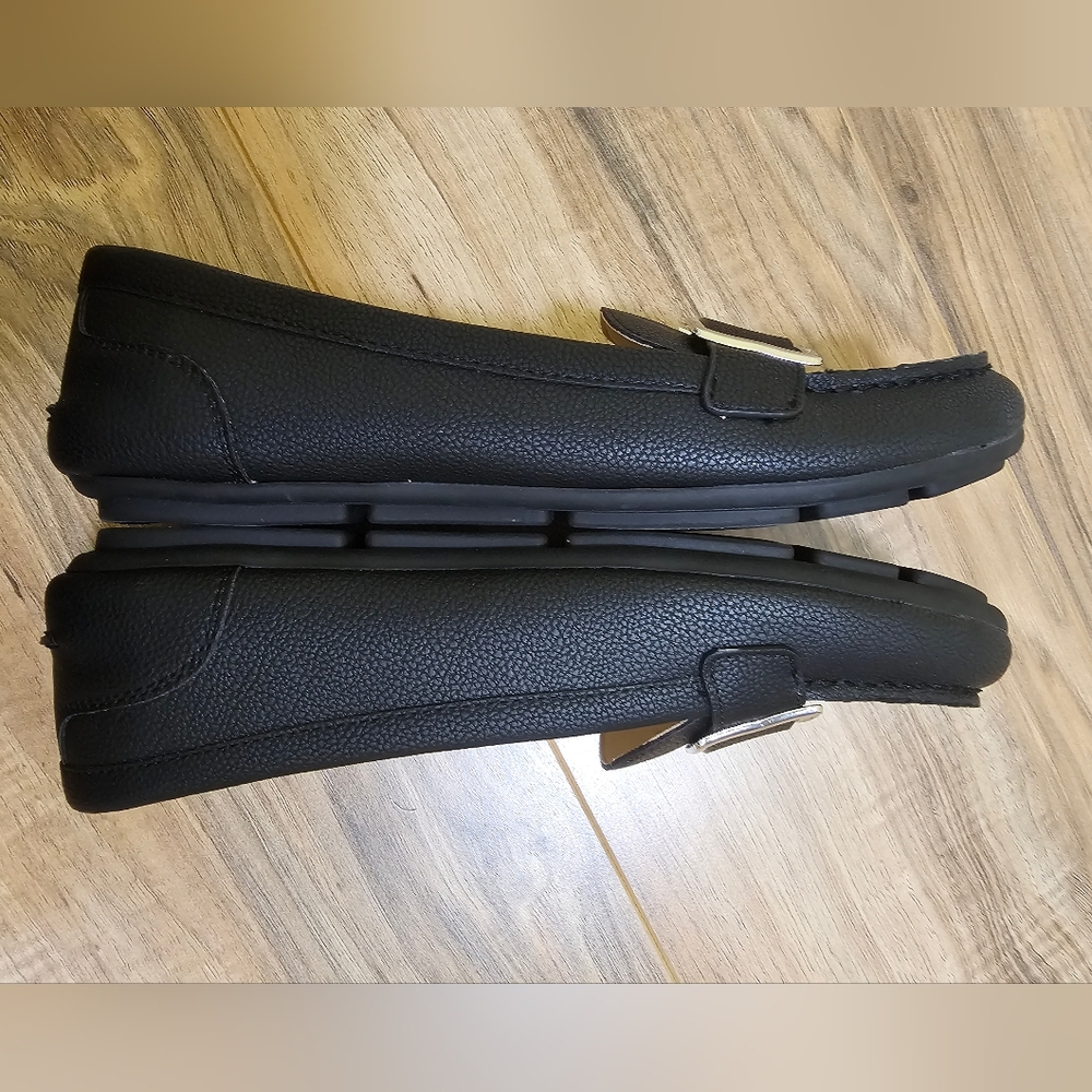 NWOT Calvin Klein Lydia Driving Shoe - Picture 8 of 11